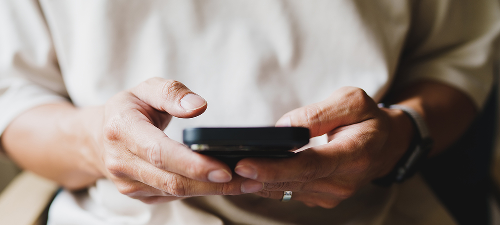 HSBC UK issues urgent fraud warning against dummy apps 