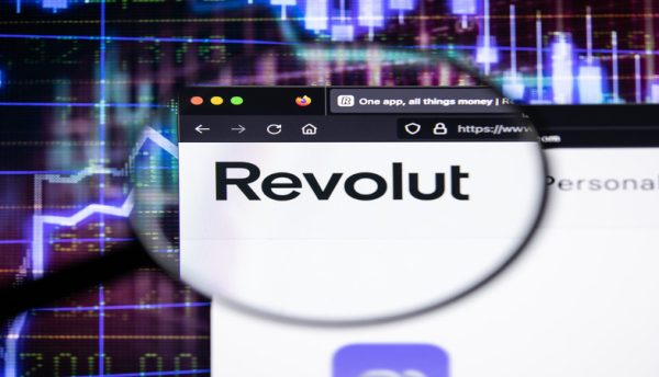 Revolut introduces a powerful set of tools for advanced traders across the EEA 