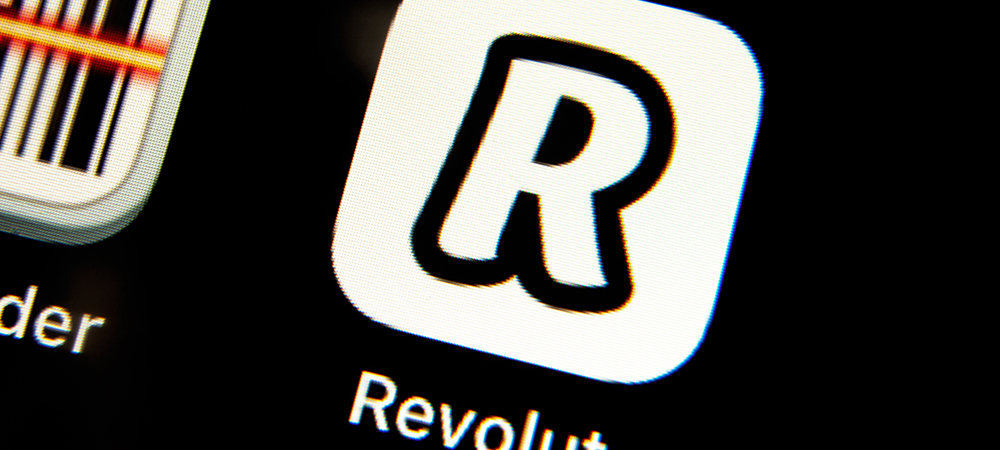 Revolut customers donate over £1 million to support refugees through in-app donation feature 